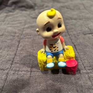 Cocomelon Tonia Box Figure